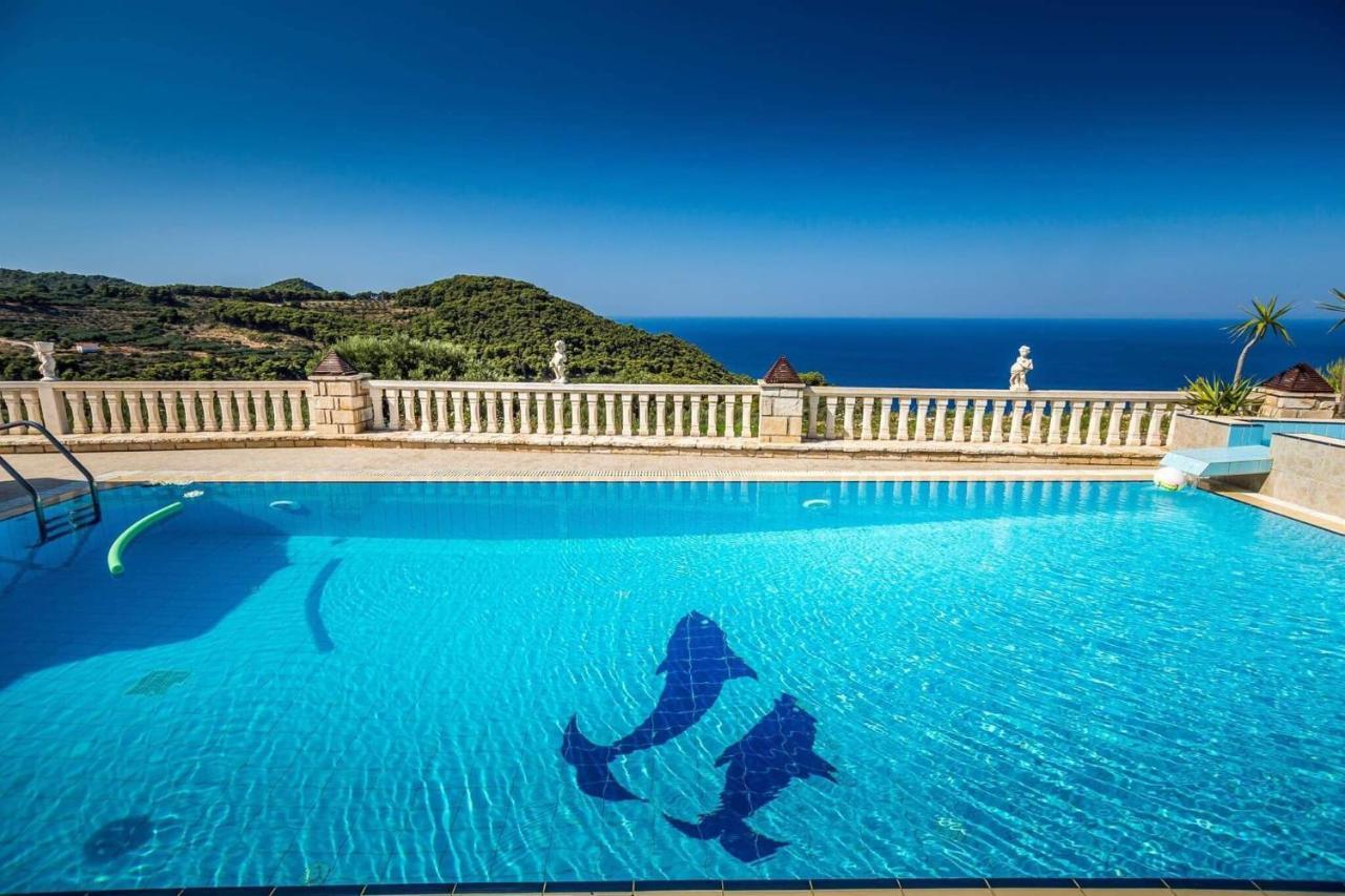 Keri Me Away - Argo'S Summer Poolside Retreats Villa Exterior foto
